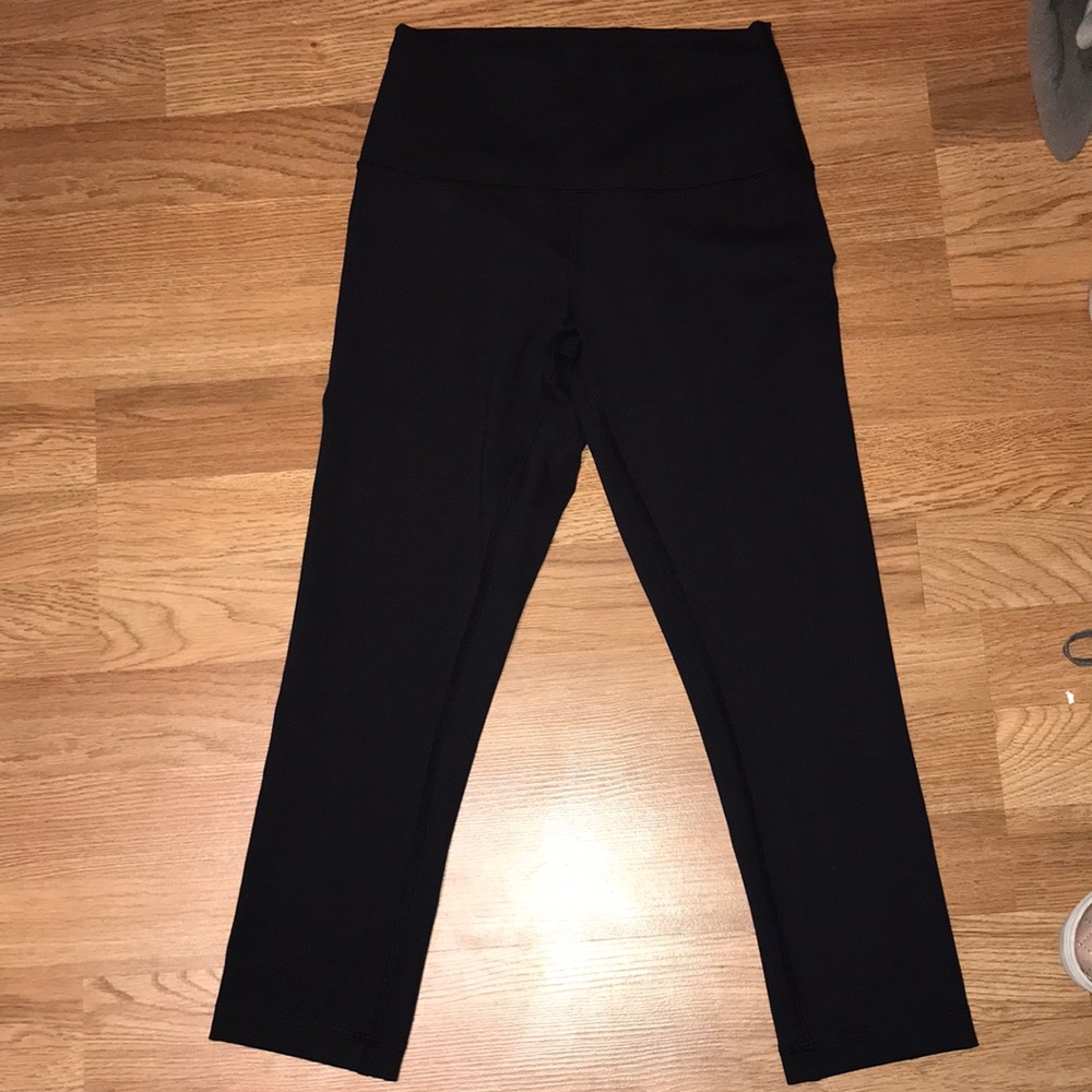 Lululemon Wunder Train Hi-Rise 21 Crop